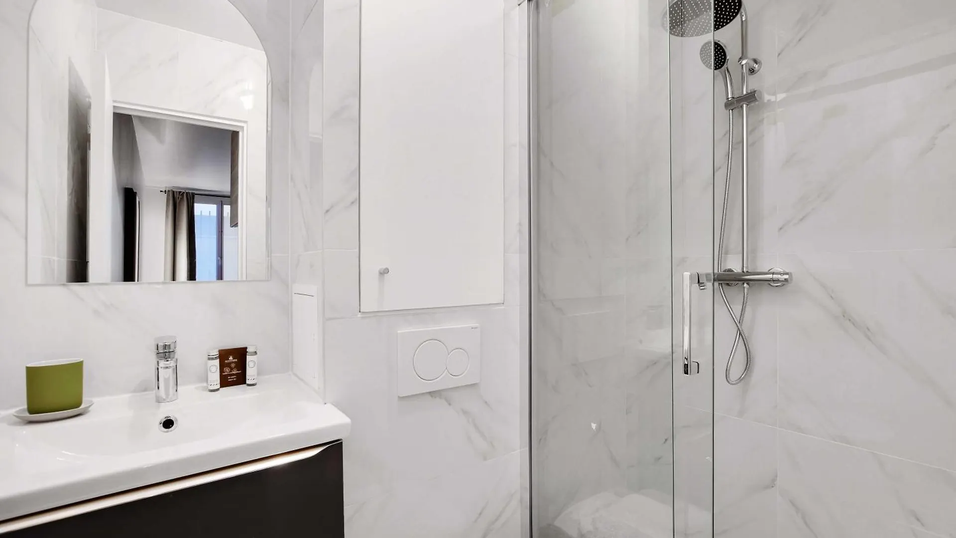Peaceful Studio - 2P - Moulin Rouge Apartment Paris