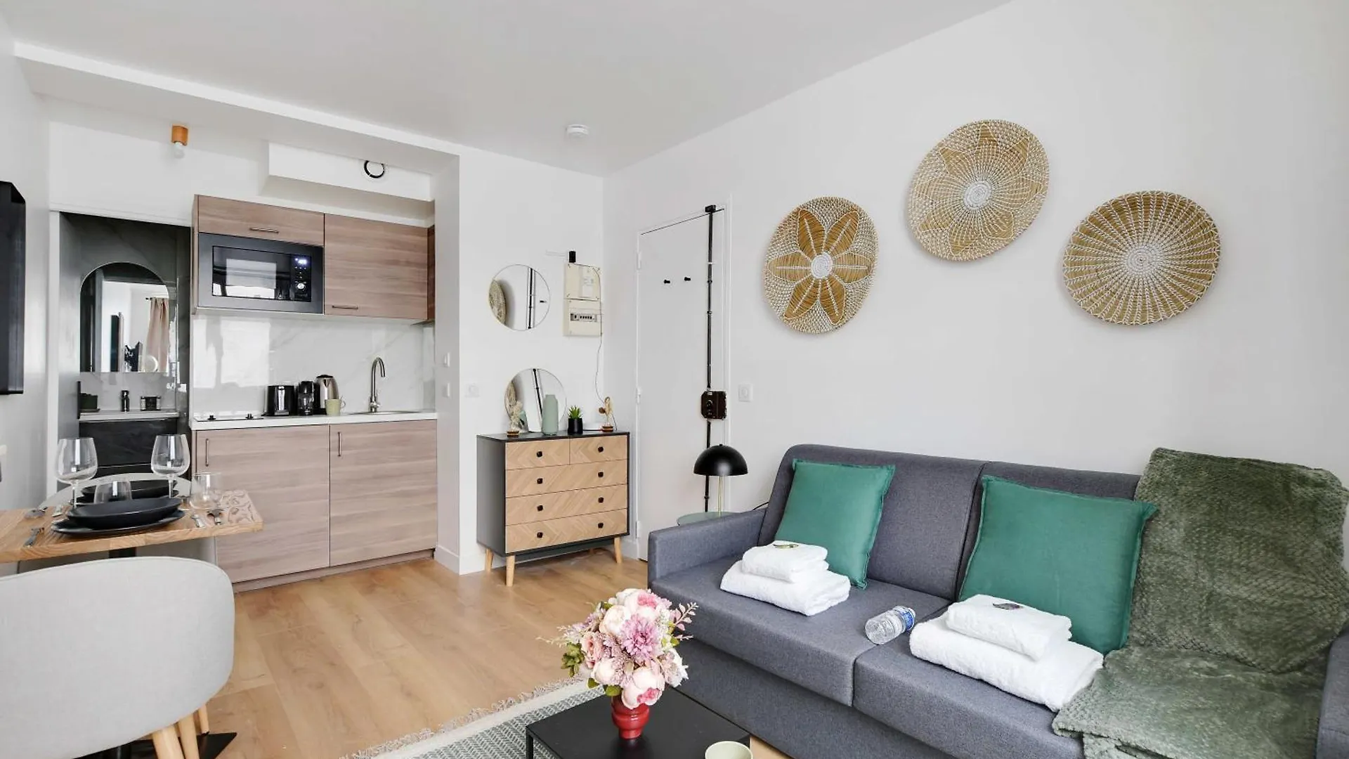 Peaceful Studio - 2P - Moulin Rouge Apartment Paris